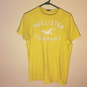 Hollister yellow tee